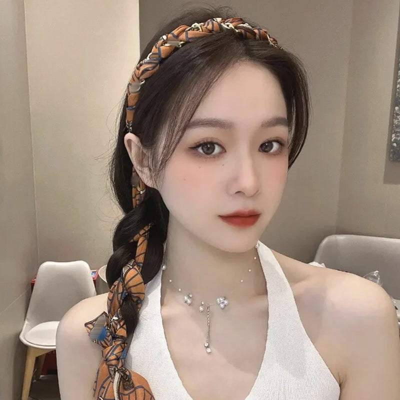 Pretty Everyday Wrap Headband with Comb Teeth